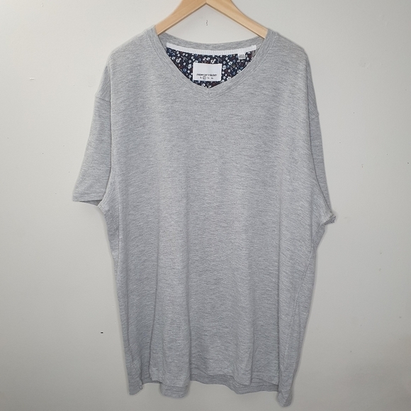 Paper Denim & Cloth Grey V Neck Tee Size 2X - Picture 1 of 6